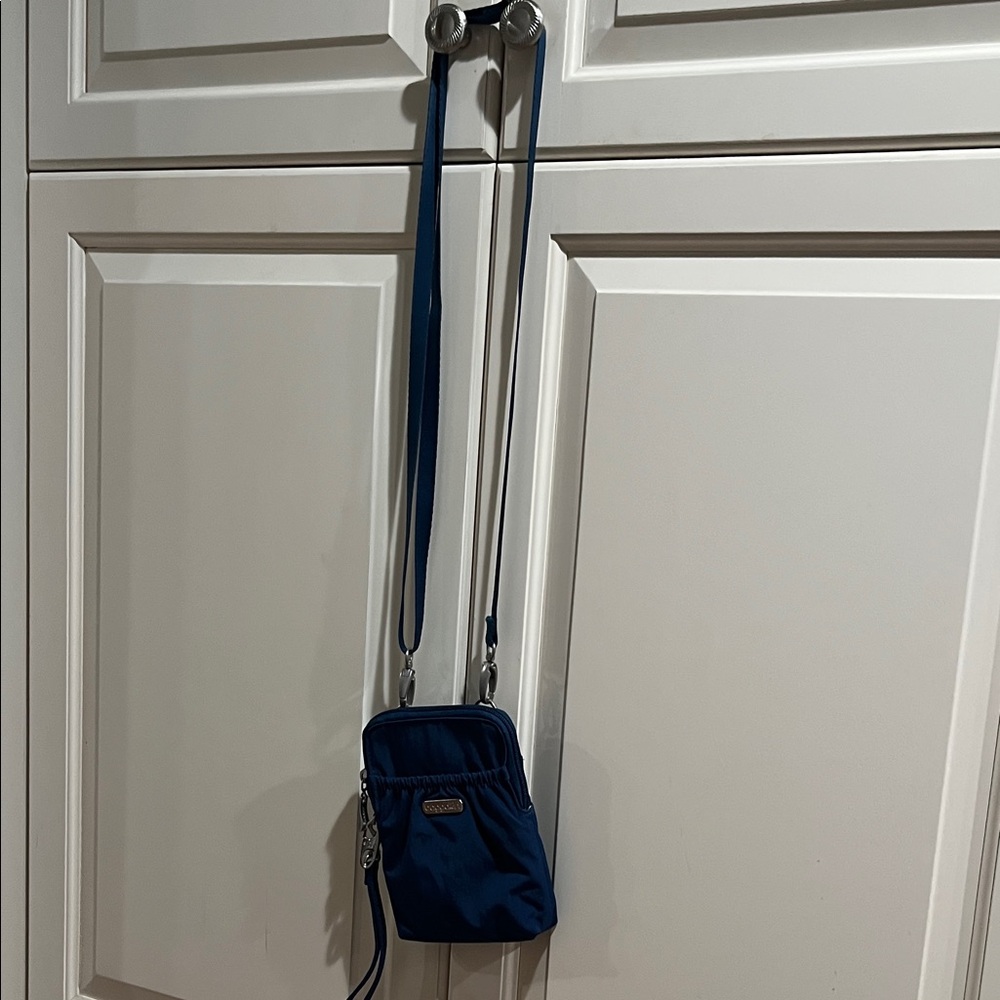 Baggallini Compact Navy Blue Crossbody Phone Bag with Adjustable Strap